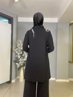 JAMİLA SARAH FİYONK TAŞ İŞLEMELİ KREP KUMAŞ TUNİK PANTOLON TAKIM