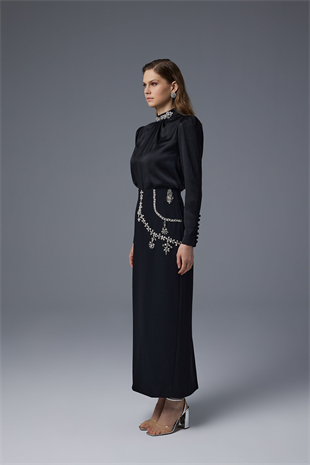 JAMİLA SARAH TAŞ İŞLEMELİ KREP KALEM ETEK