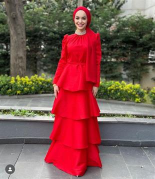 JAMİLA SARAH YAKASI İNCİLİ KAT KAT ELBİSE