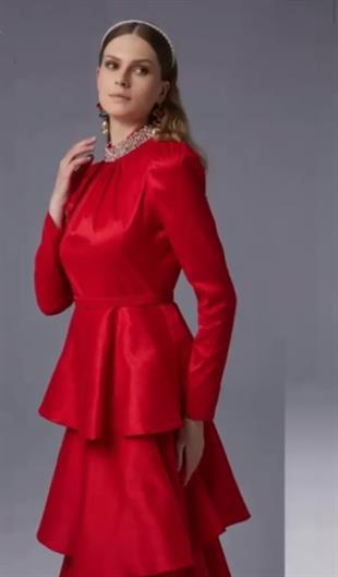 JAMİLA SARAH YAKASI İNCİLİ KAT KAT ELBİSE