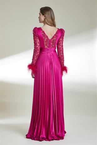 KENZEL ETEĞİ PLİSELİ ÜZERİ TRANSPARAN ABİYE ELBİSE