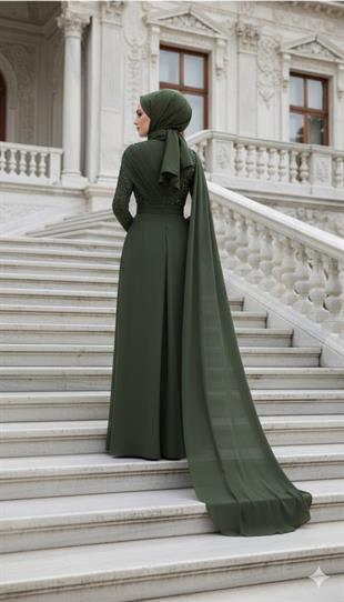 KENZEL KOLLARI TAŞLI TEK KOL PELERİNLİ ABİYE ELBİSE