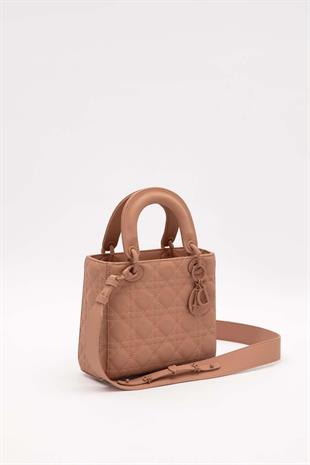 Levidor Kare Aksesuar Detaylı El Çantası