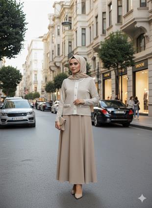 Moodbasic YAKASI TAŞLI ETEKLİ TAKIM