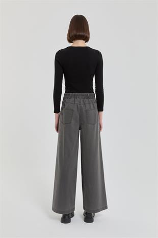 NİHAN Apolet Detaylı Denim Pantolon