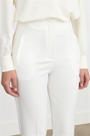 Nihan Beli Pensli Ütü İzli Havuç Pantolon