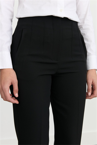 Nihan Beli Pensli Ütü İzli Havuç Pantolon