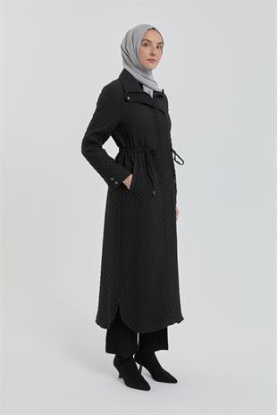 Nihan Büyük Beden İnce Kapitone Pardesü