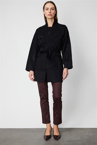 On Fashion Beli Kuşaklı Taş İşlemeli Hırka