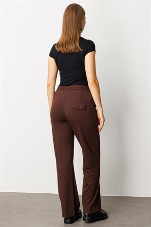 On Fashion Büyük Beden  Cebi Düğme Detaylı Bol Paça Eşofman Altı