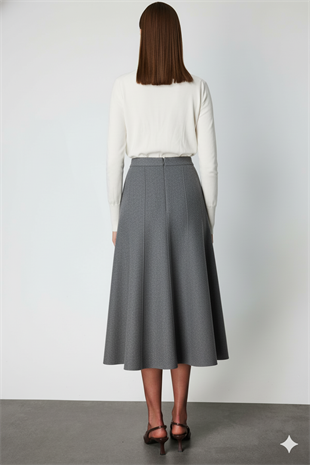 On Fashion Pileli Midi Triko Etek