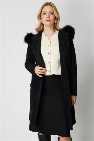 On Fashion Yakası Kürklü Peluş Hırka