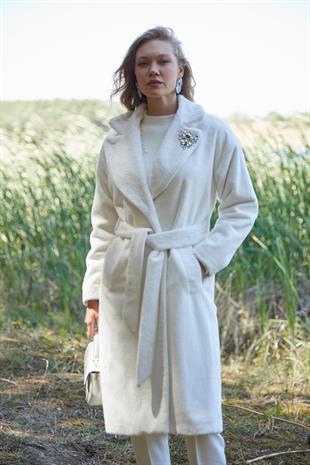 Premium By Moodbasic TAŞ AKSESUARLI PELUŞ KÜRKLÜ KABAN