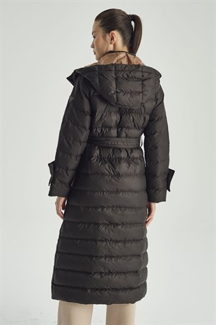 WOMANİA BERLİN MONT