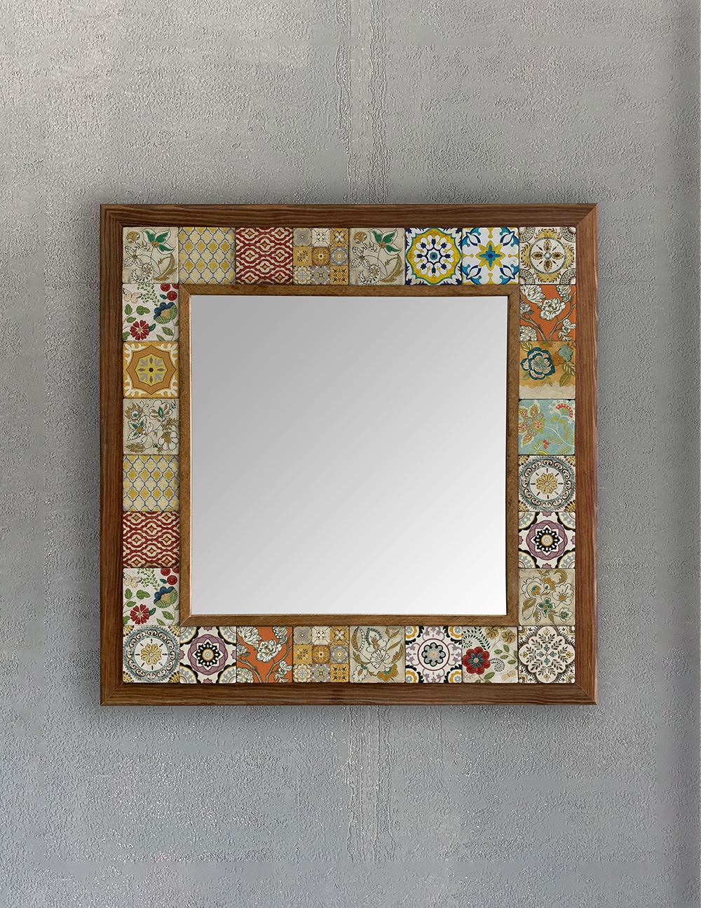 OSCAR STONE DECOR ÇERÇEVELİ MOZAİK DOĞALTAŞ AYNA / AYN4040-044