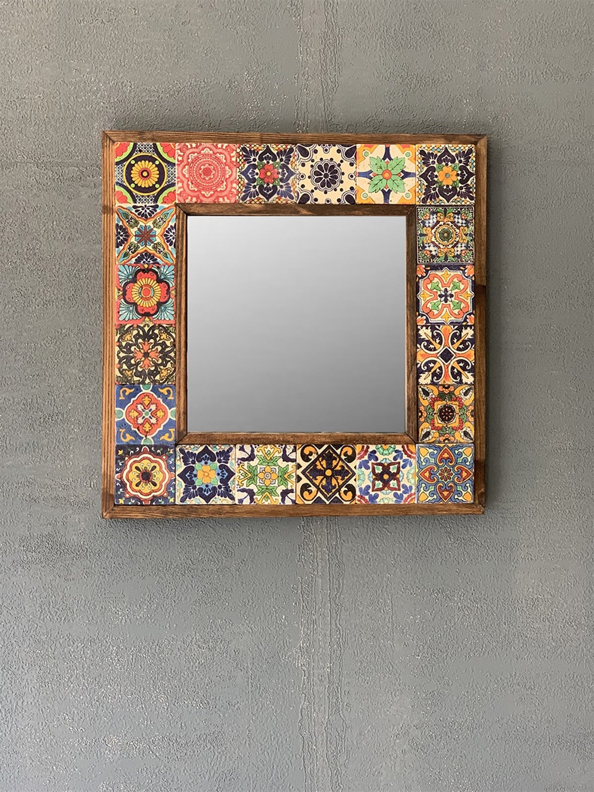 OSCAR STONE DECOR ÇERÇEVELİ MOZAİK DOĞALTAŞ AYNA / AYN-028