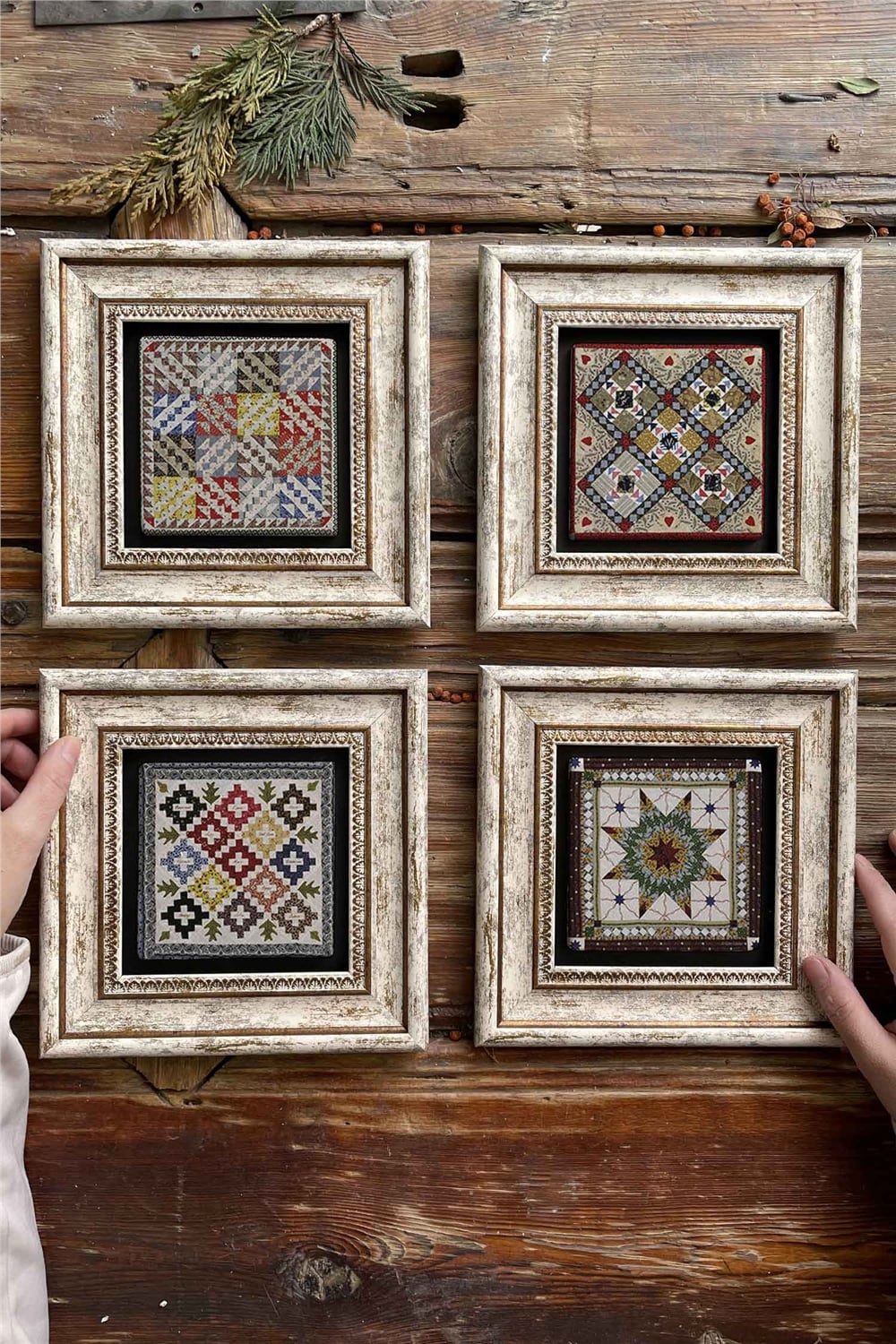 Oscar Stone Decor Çerçeveli Taş Tablo Duvar Dekoru 20x20cm 4'lü Set Eski Desenler