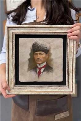 Oscar Stone Decor Çerçeveli Tablo Taş Duvar Dekoru 30 X 30 Cm Suluboya Çizim Atatürk