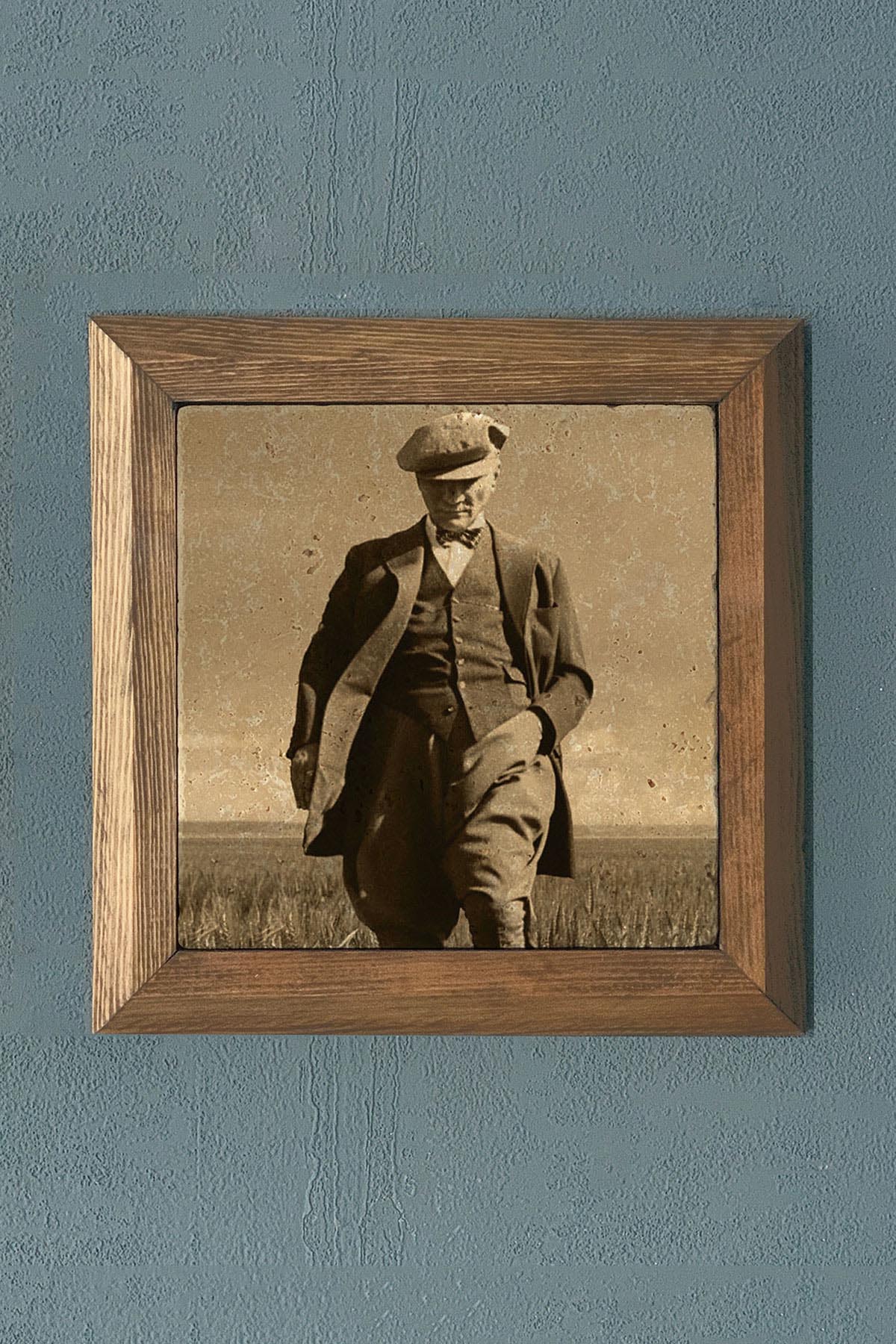 Masif Çerçeveli Atatürk Doğaltaş Tablo Pano Oscar Stone Decor 28X28 CM