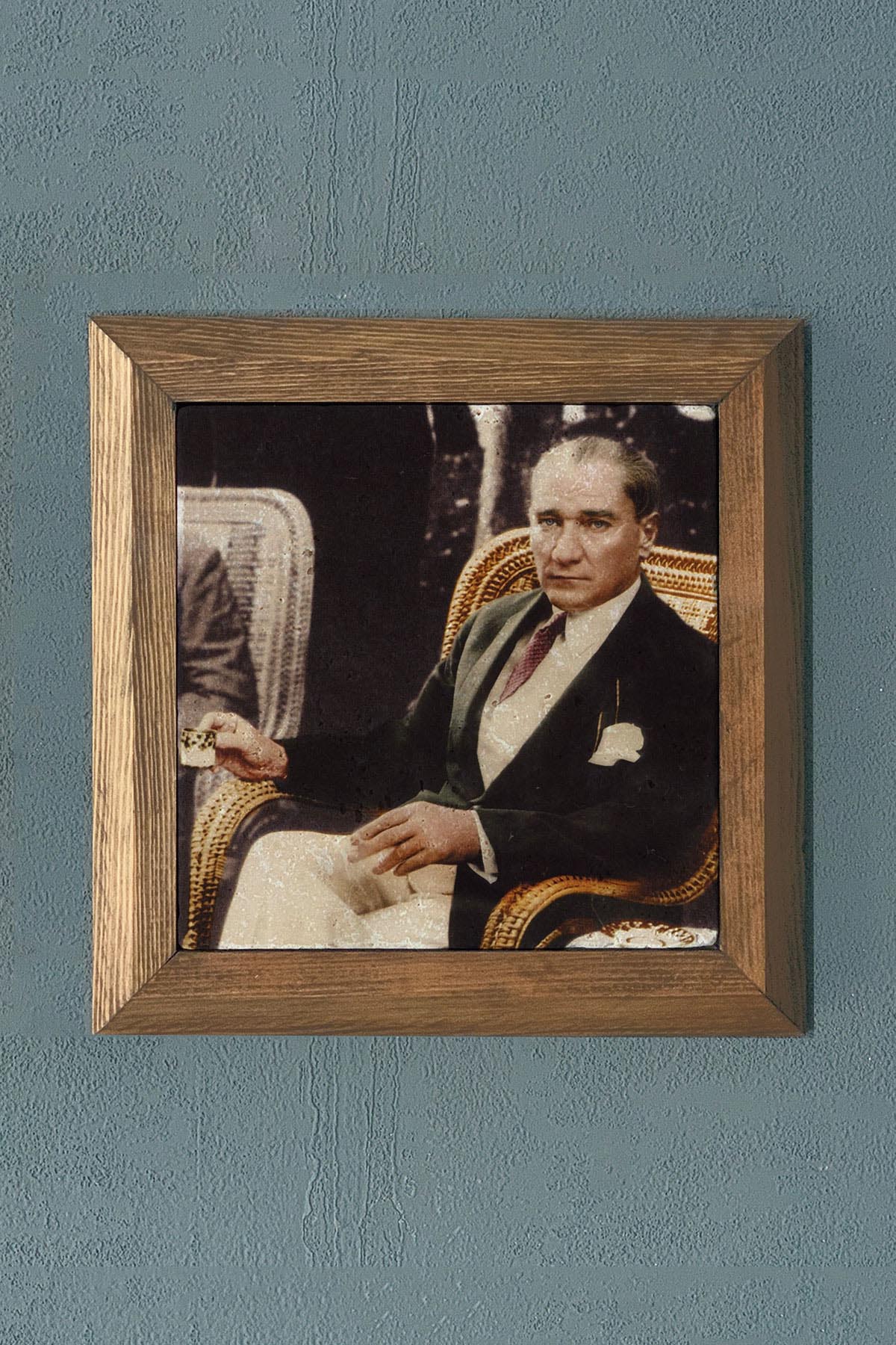 Masif Çerçeveli Atatürk Doğaltaş Tablo Pano Oscar Stone Decor 28X28 CM