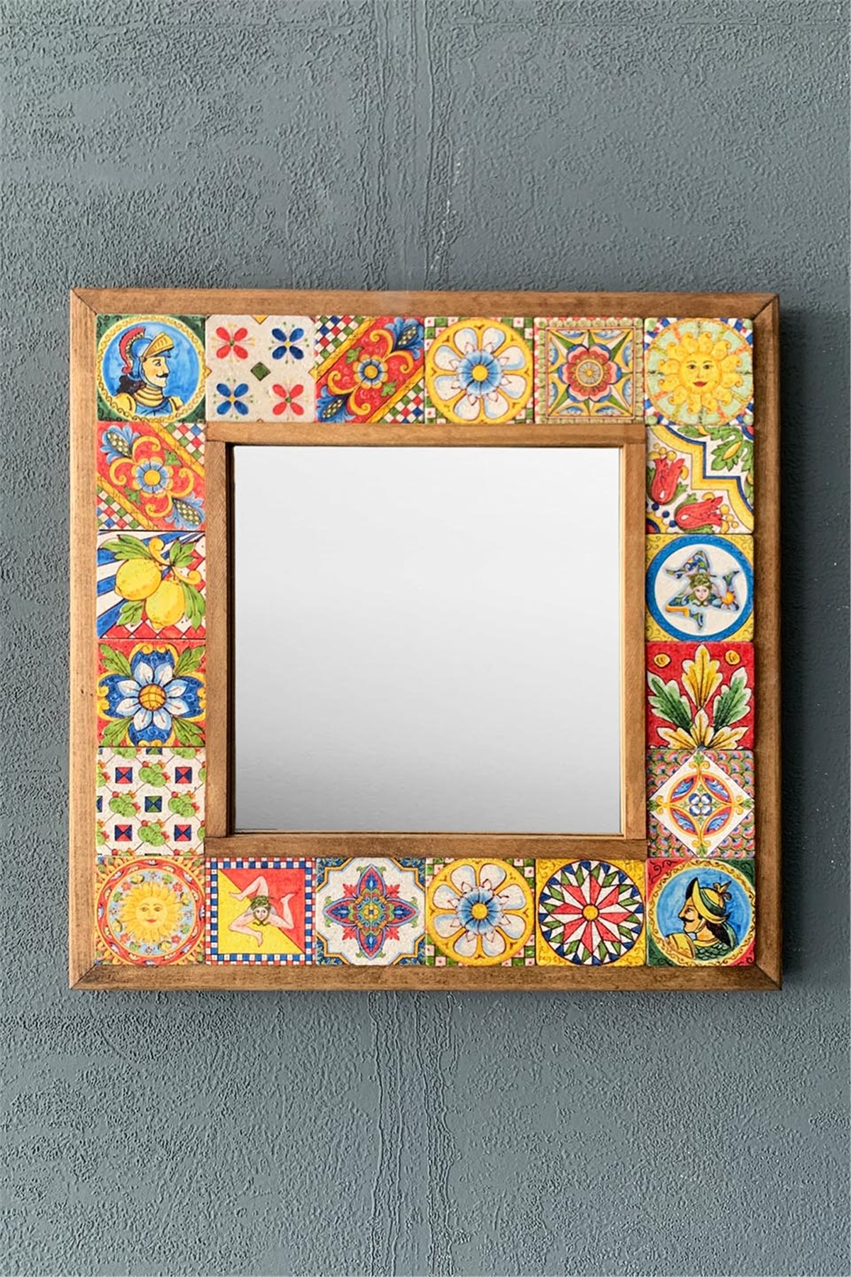 OSCAR STONE DECOR ÇERÇEVELİ MOZAİK DOĞALTAŞ AYNA / AYN-084