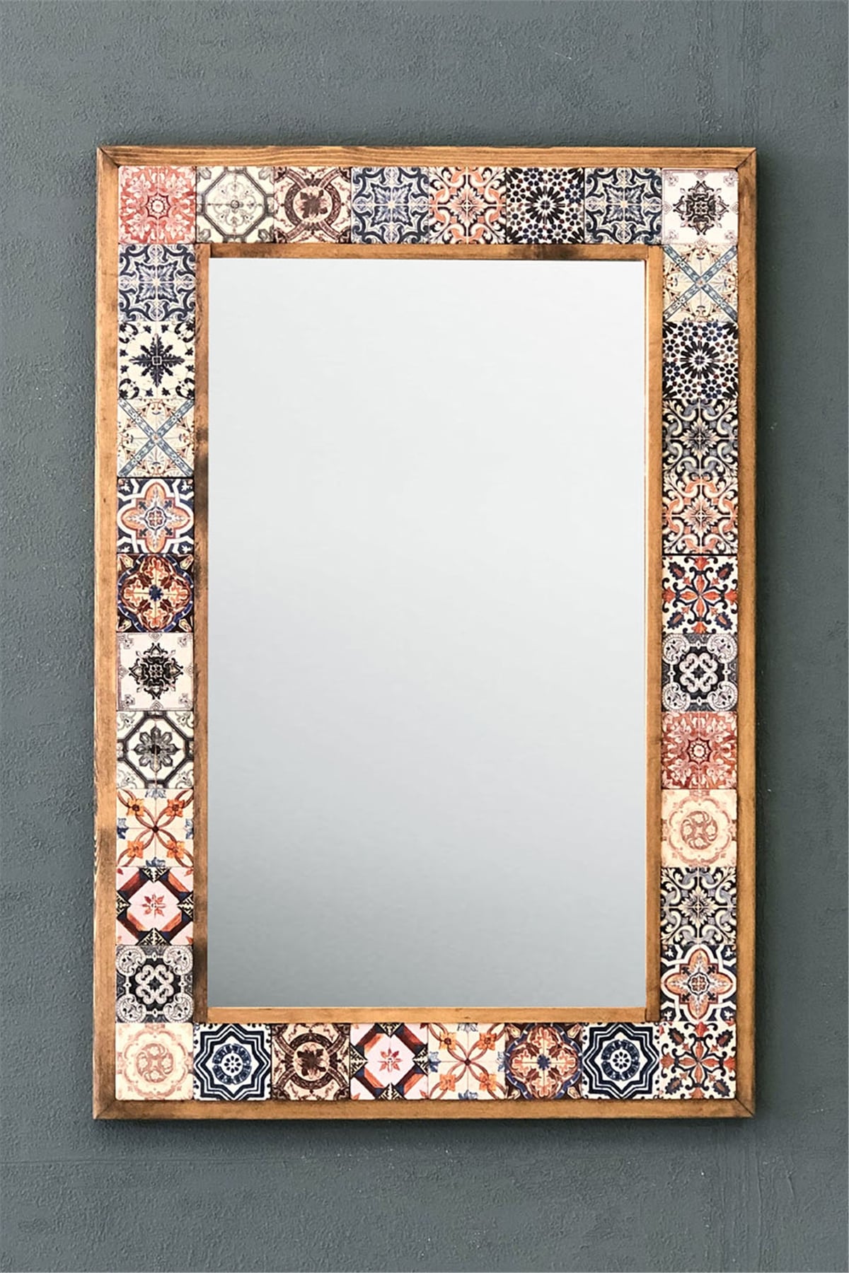 OSCAR STONE DECOR ÇERÇEVELİ MOZAİK DOĞALTAŞ AYNA / AYN4060-042