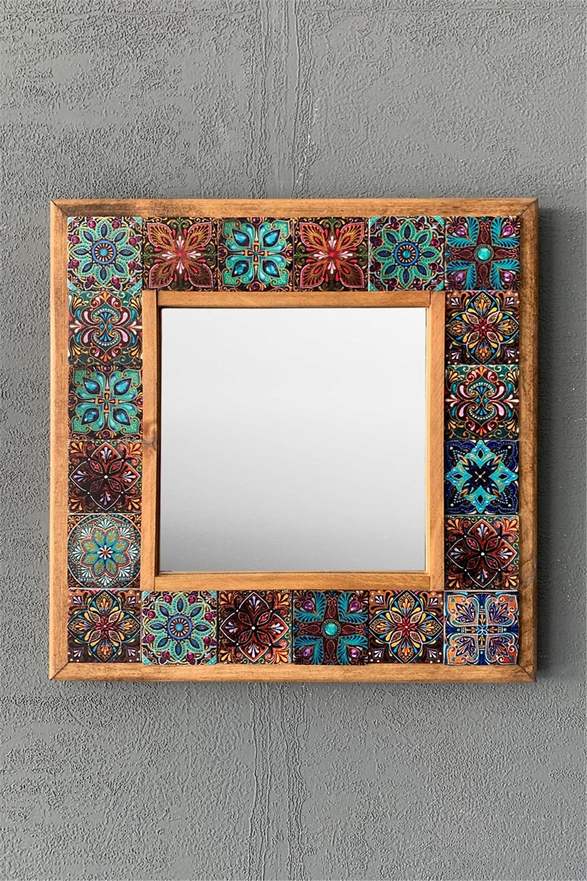 OSCAR STONE DECOR ÇERÇEVELİ MOZAİK DOĞALTAŞ AYNA / AYN-072