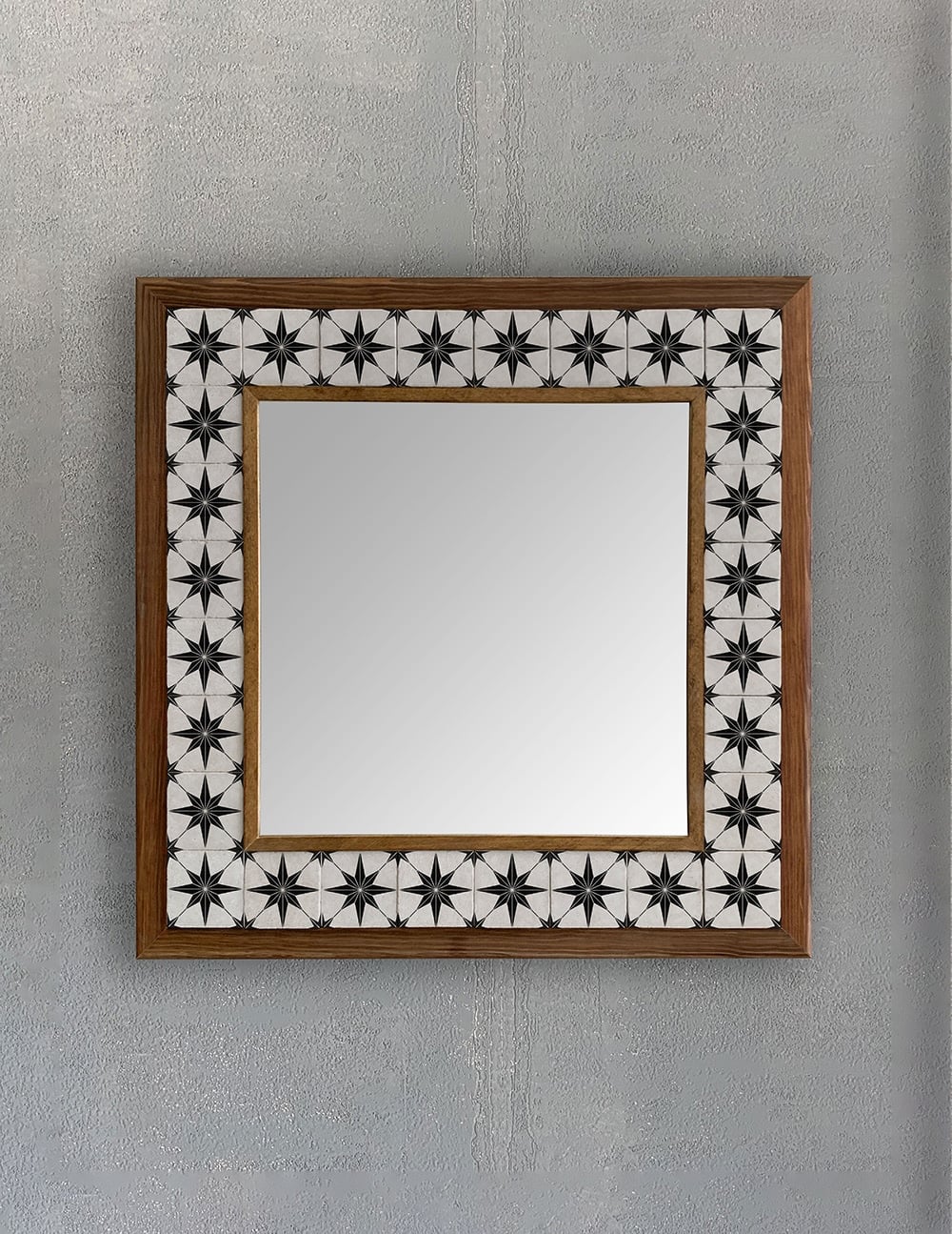 OSCAR STONE DECOR ÇERÇEVELİ MOZAİK DOĞALTAŞ AYNA / AYN4040-045