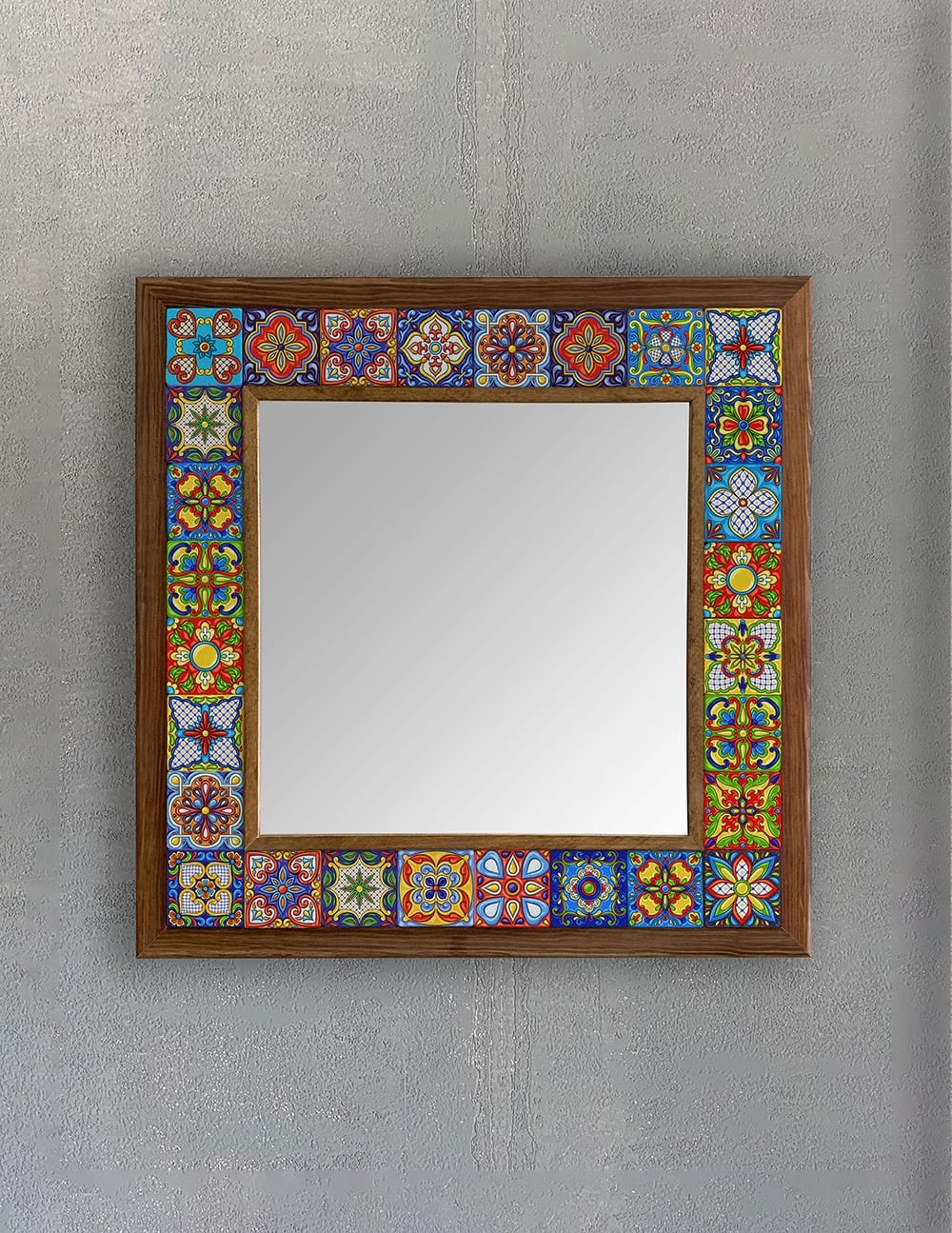 OSCAR STONE DECOR ÇERÇEVELİ MOZAİK DOĞALTAŞ AYNA / AYN4040-069
