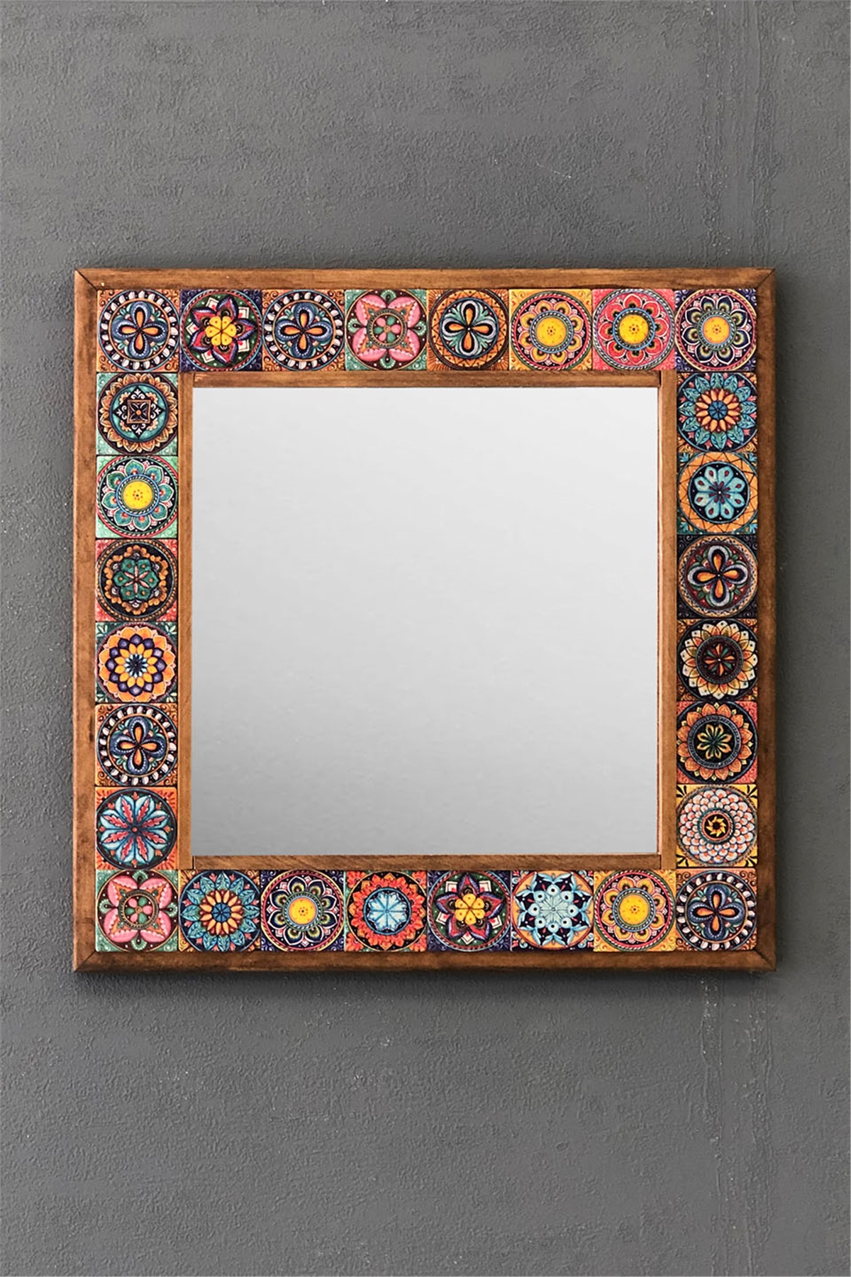 OSCAR STONE DECOR ÇERÇEVELİ MOZAİK DOĞALTAŞ AYNA / AYN4040-086