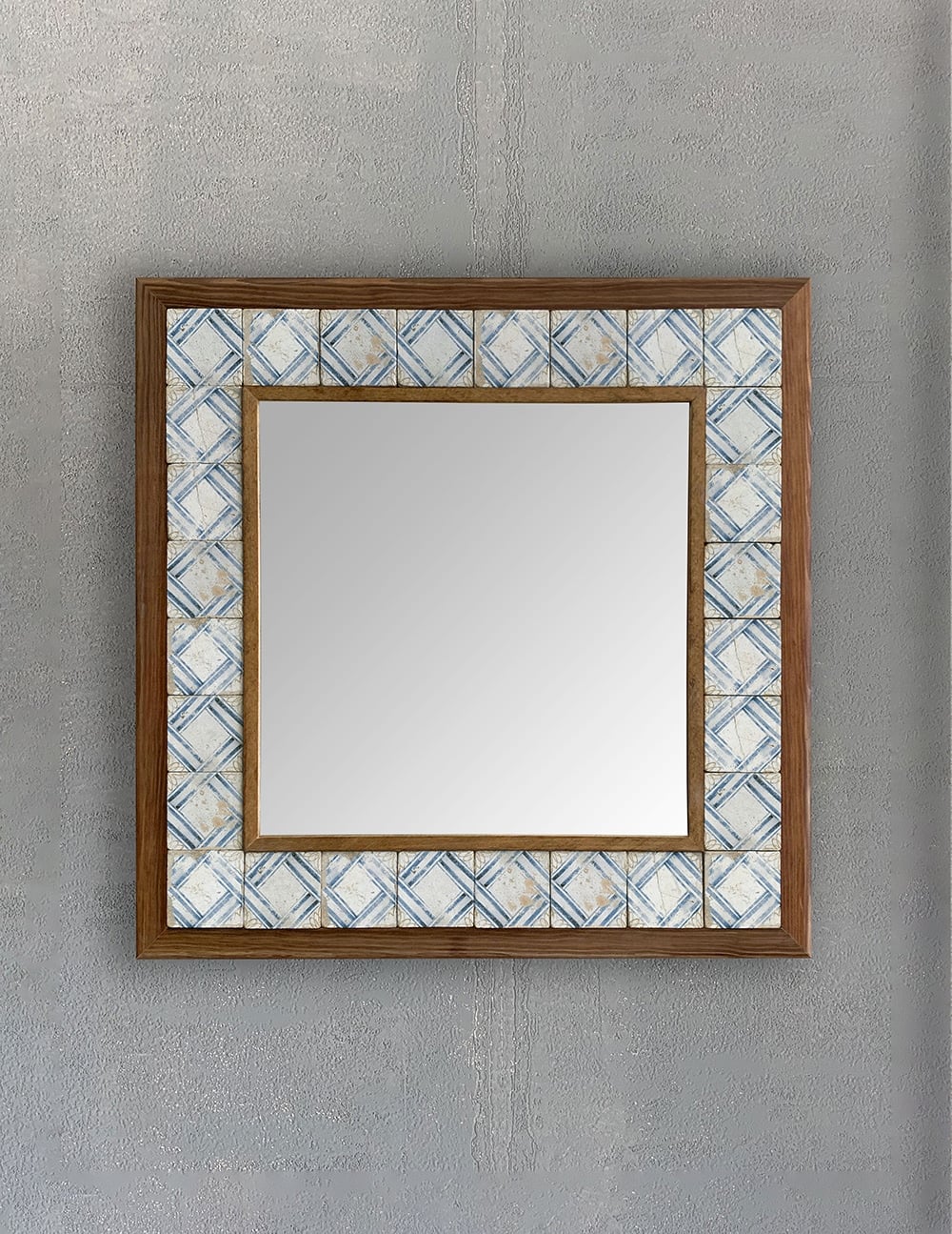 OSCAR STONE DECOR ÇERÇEVELİ MOZAİK DOĞALTAŞ AYNA / AYN4040-110