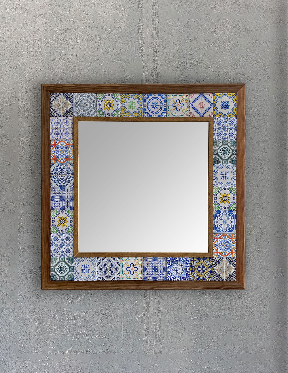 OSCAR STONE DECOR ÇERÇEVELİ MOZAİK DOĞALTAŞ AYNA / AYN4040-017