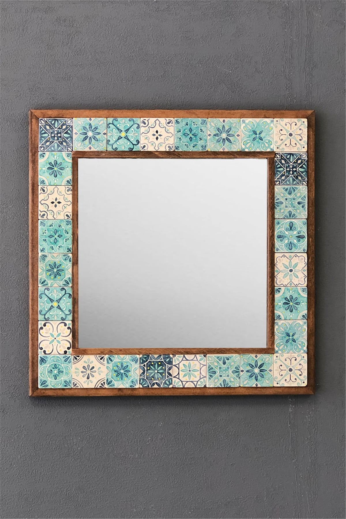 OSCAR STONE DECOR ÇERÇEVELİ MOZAİK DOĞALTAŞ AYNA / AYN4040-036