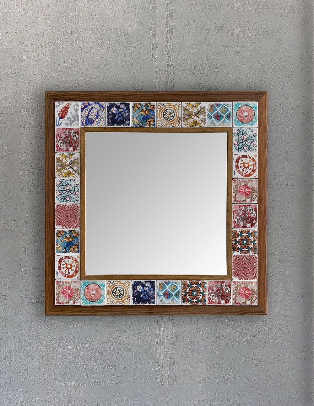OSCAR STONE DECOR ÇERÇEVELİ MOZAİK DOĞALTAŞ AYNA / AYN4040-019