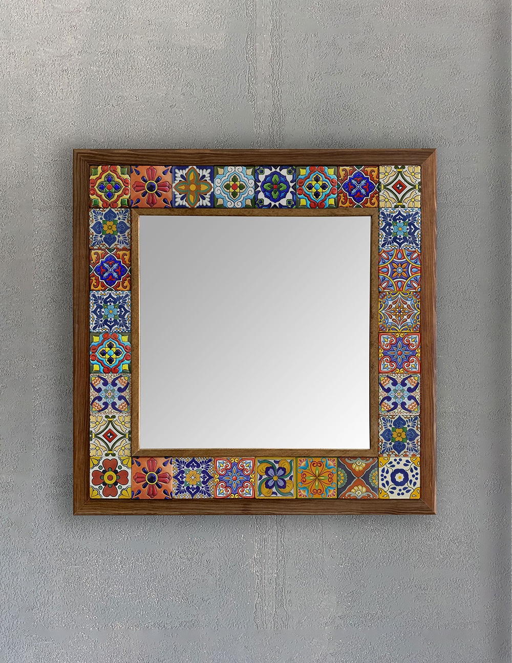 OSCAR STONE DECOR ÇERÇEVELİ MOZAİK DOĞALTAŞ AYNA / AYN4040-002