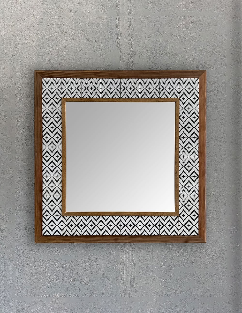 OSCAR STONE DECOR ÇERÇEVELİ MOZAİK DOĞALTAŞ AYNA / AYN4040-003