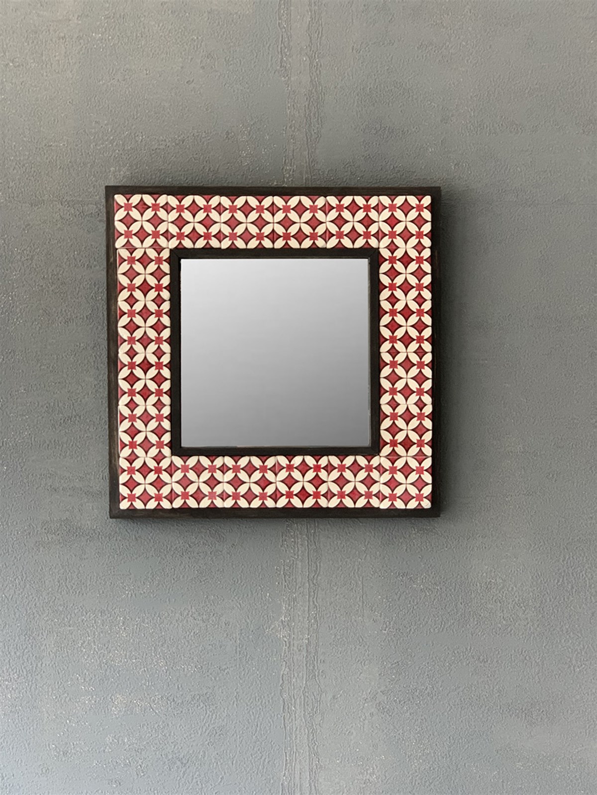 OSCAR STONE DECOR ÇERÇEVELİ MOZAİK DOĞALTAŞ AYNA / AYN-046