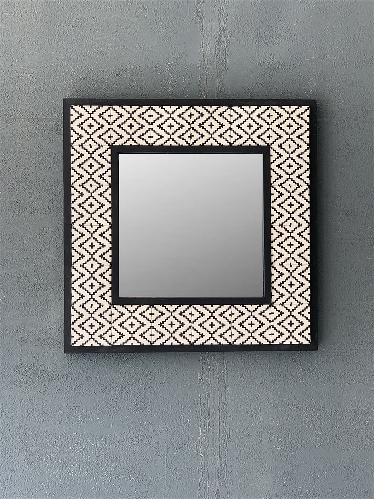 OSCAR STONE DECOR ÇERÇEVELİ MOZAİK DOĞALTAŞ AYNA / AYN-003