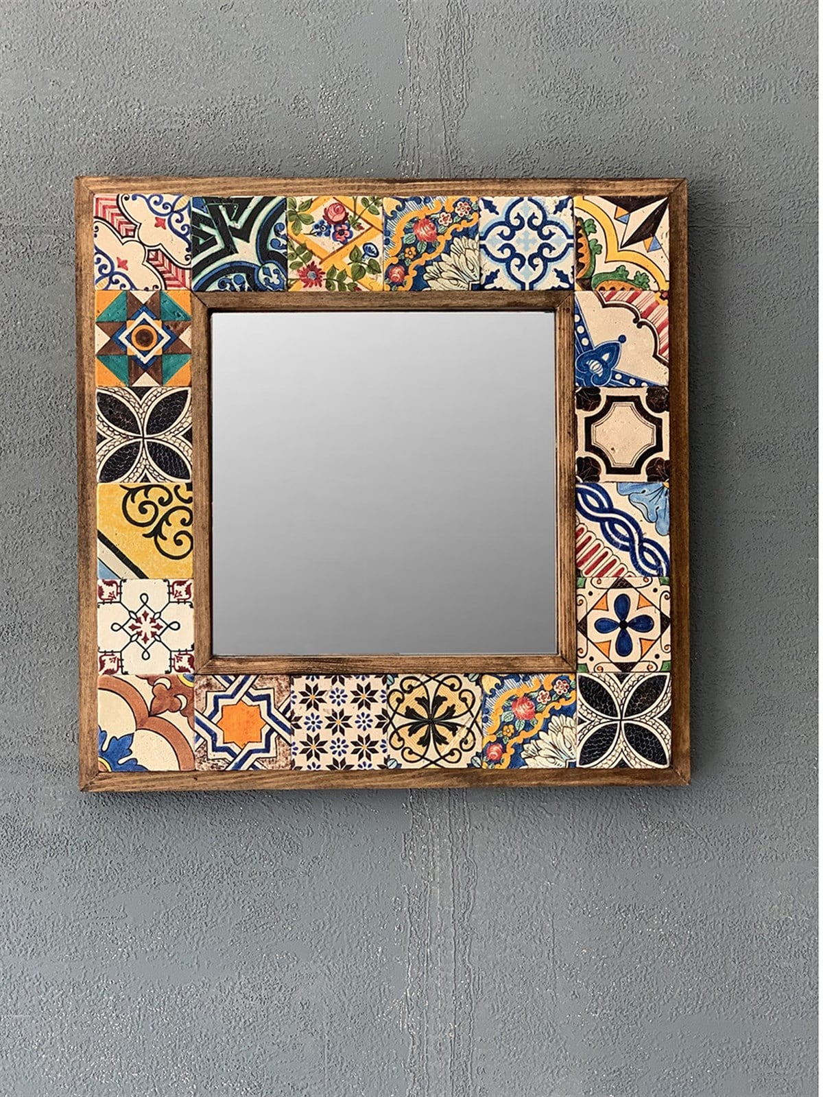 OSCAR STONE DECOR ÇERÇEVELİ MOZAİK DOĞALTAŞ AYNA / AYN-031