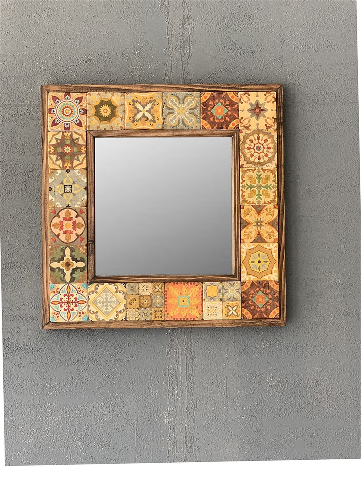 OSCAR STONE DECOR ÇERÇEVELİ MOZAİK DOĞALTAŞ AYNA / AYN-009