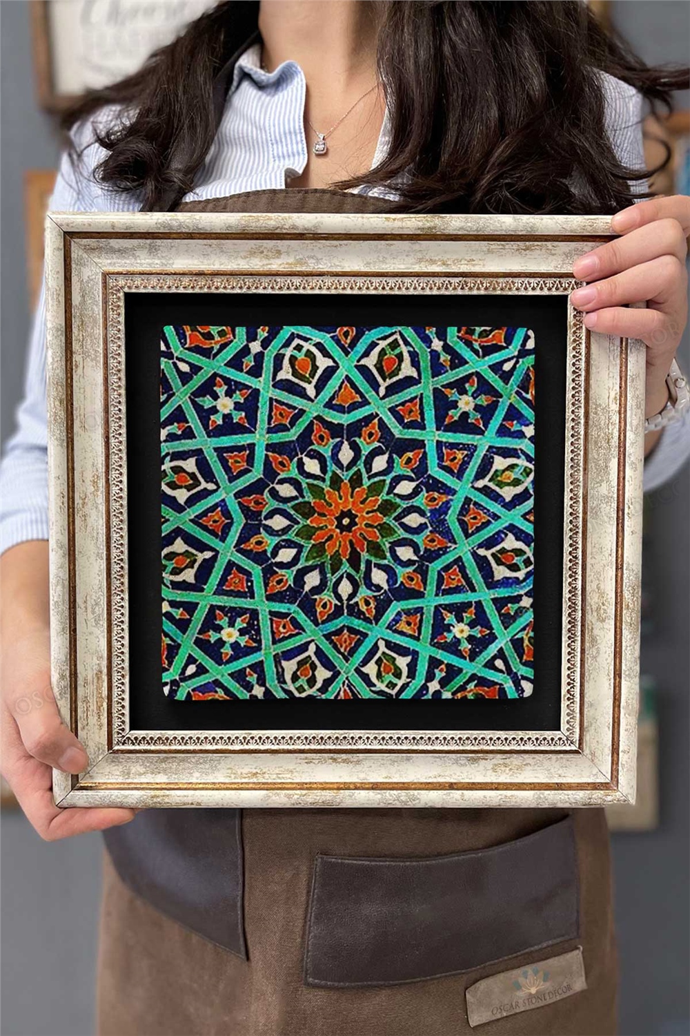 Oscar Stone Decor Çerçeveli Tablo Taş Duvar Dekoru 30 X 30 Cm Eskitme Çini Desenli Tablo