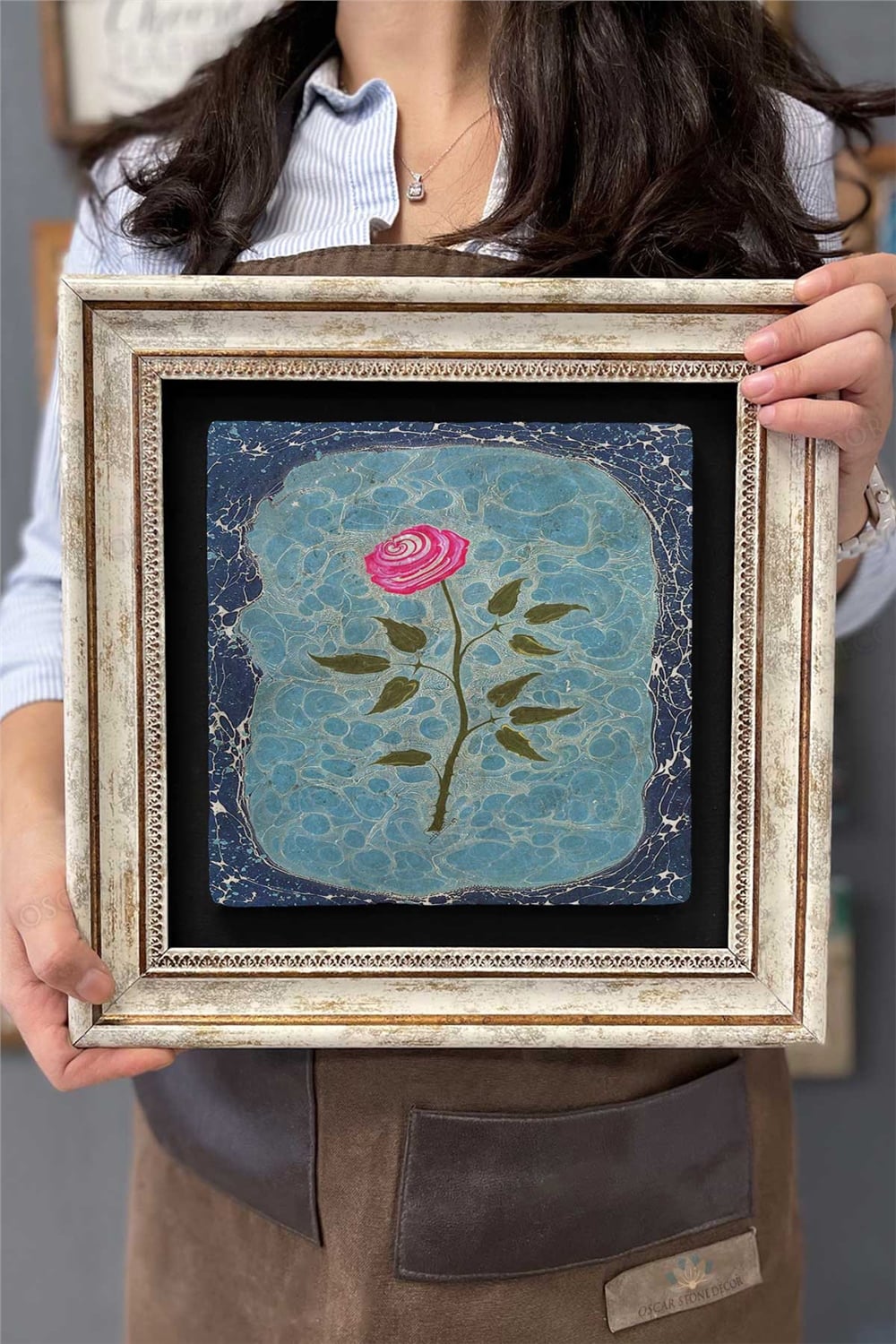 Oscar Stone Decor Çerçeveli Tablo Taş Duvar Dekoru 30 X 30 Cm Ebruli Gül Tablosu
