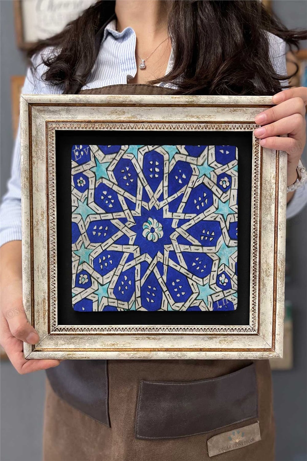 Oscar Stone Decor Çerçeveli Tablo Taş Duvar Dekoru 30 X 30 Cm Seramik Çini Tasarımlı