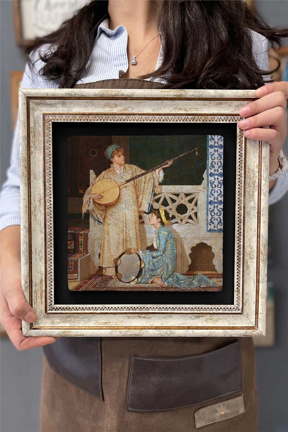 Oscar Stone Decor Çerçeveli Tablo Taş Duvar Dekoru 30 X 30 Cm Osman Hamdi Çalgıcı Kızlar