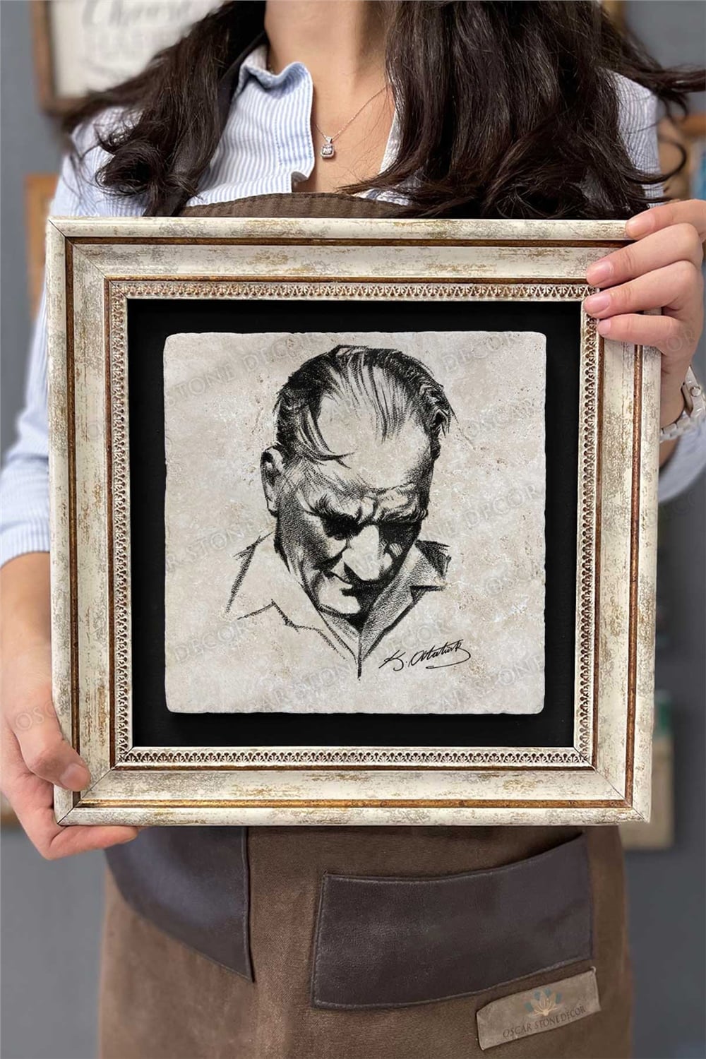 Oscar Stone Decor Çerçeveli Tablo Taş Duvar Dekoru 30 X 30 Cm Atatürk Karakalem Çizim