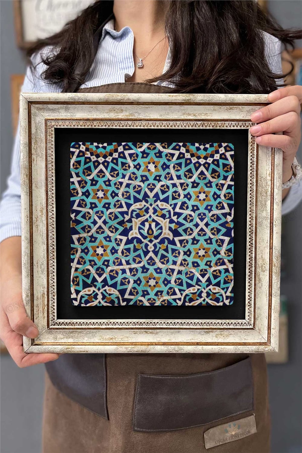Oscar Stone Decor Çerçeveli Tablo Taş Duvar Dekoru 30 X 30 Cm Eskitme Çini Desenli Tablo