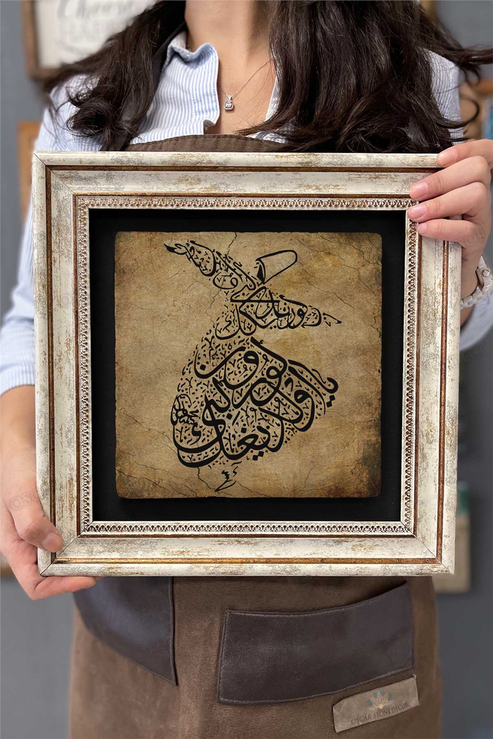 Oscar Stone Decor Çerçeveli Tablo Taş Duvar Dekoru 30 X 30 Cm Hat Sanatı ile Semazen Tablosu