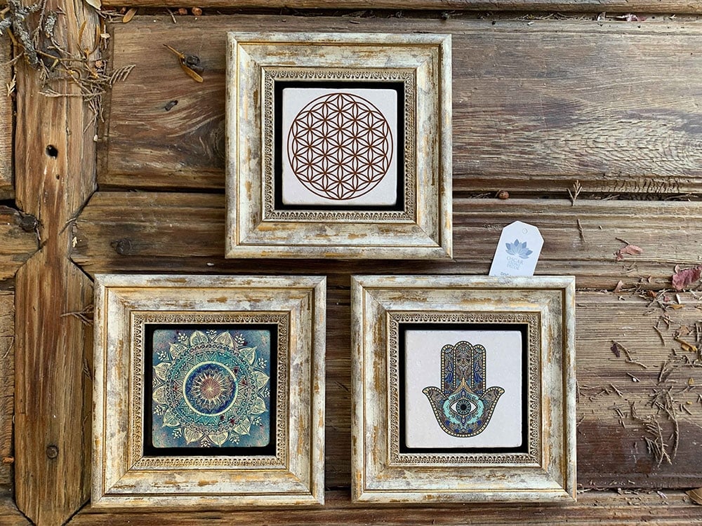 Oscar Stone Decor Çerçeveli Taş Duvar Dekoru Tablo 3'lü Set 20x20cm Yaşam Çiçeği Fatma Ana Desen