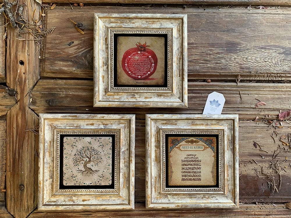 Oscar Stone Decor Çerçeveli Taş Duvar Dekoru Tablo 3'lü Set 20x20cm Hayat Ağaç Nar Dua Ayetel Kürsi