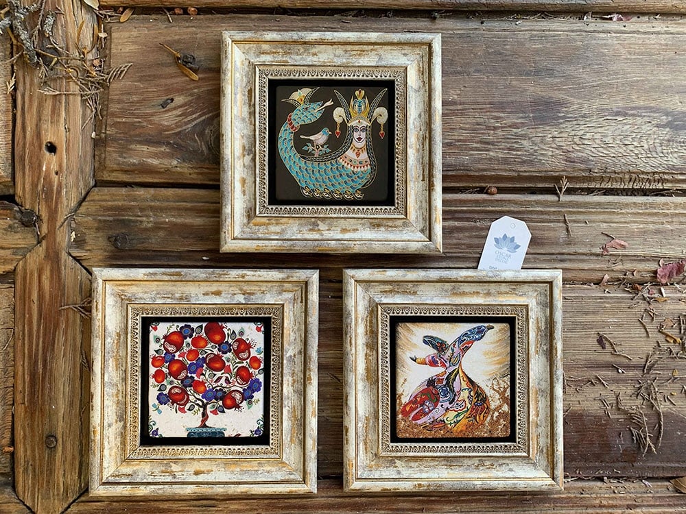 Oscar Stone Decor Çerçeveli Taş Duvar Dekoru Tablo 3'lü Set 20x20cm Nar Ağacı Semzen Şahmeran
